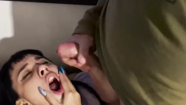 Psychiatrist's session ended with semen in his mouth